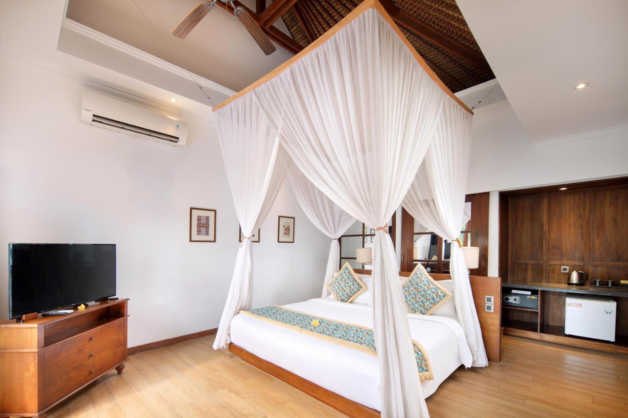 सहारा Club & Nusa Lembongan (Bali)