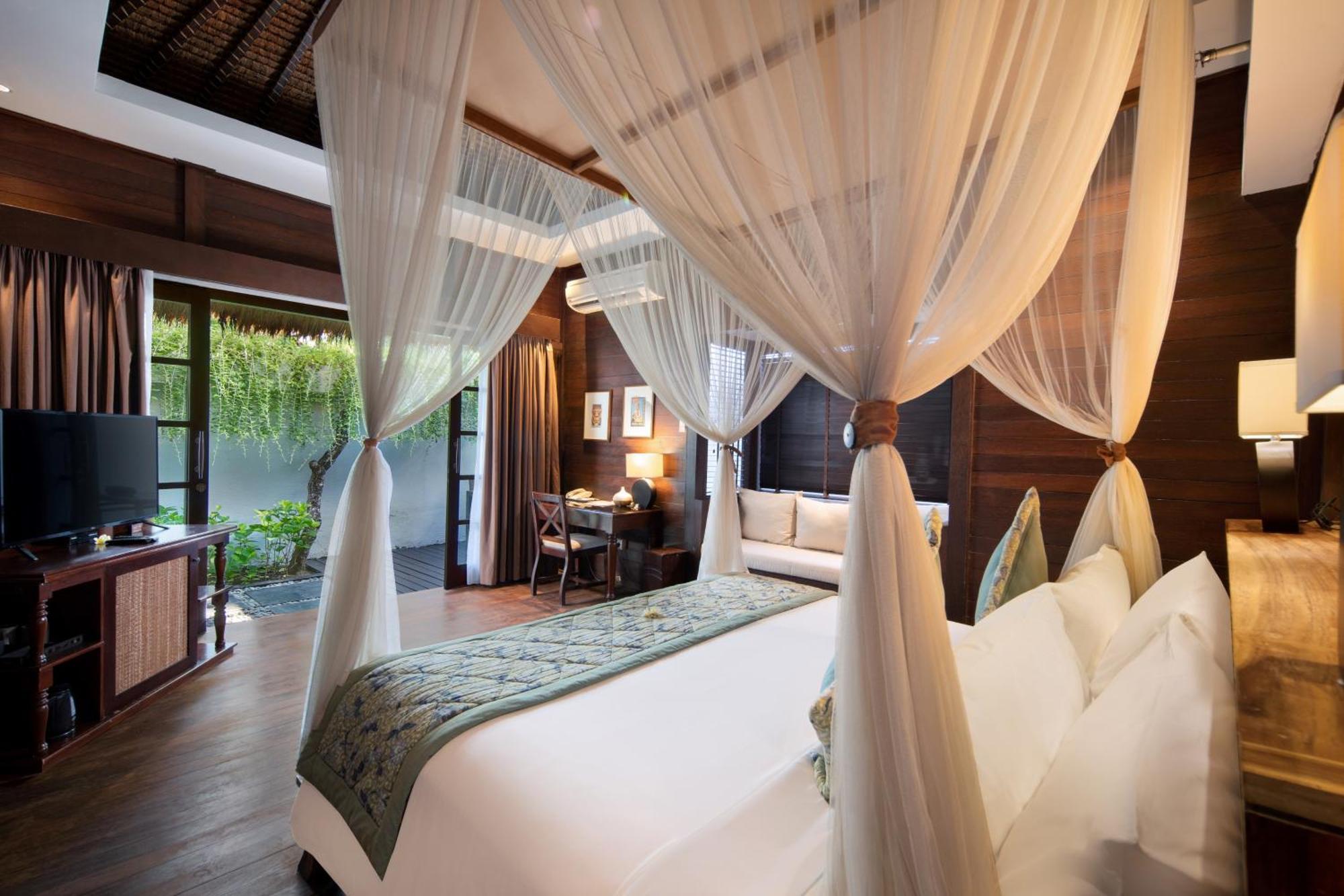 Club & 5* Lembongan